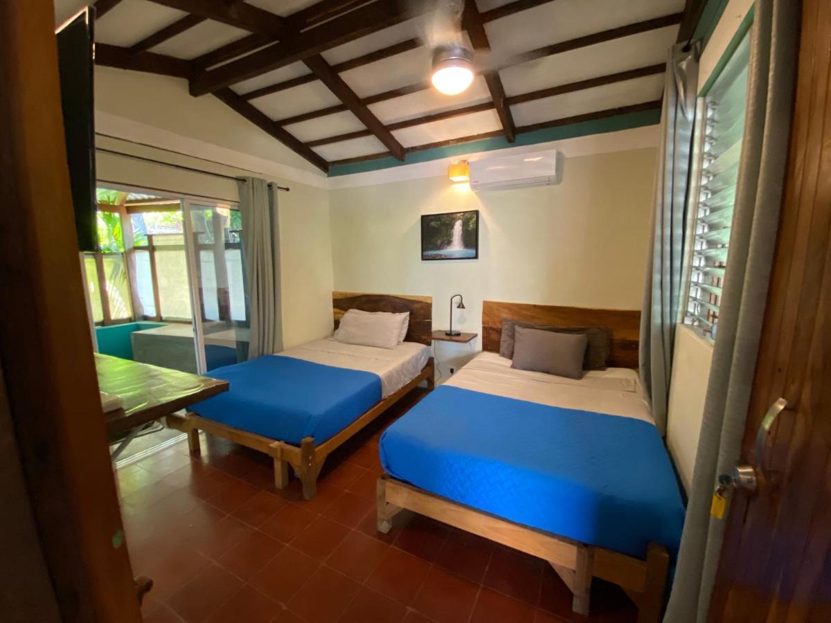 Lote 44 Guesthouse Ел Зонте Екстериор снимка