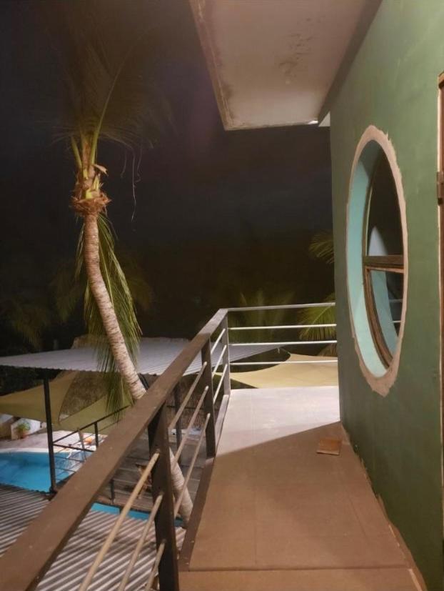 Lote 44 Guesthouse Ел Зонте Екстериор снимка
