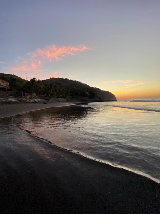 Lote 44 Guesthouse Ел Зонте Екстериор снимка