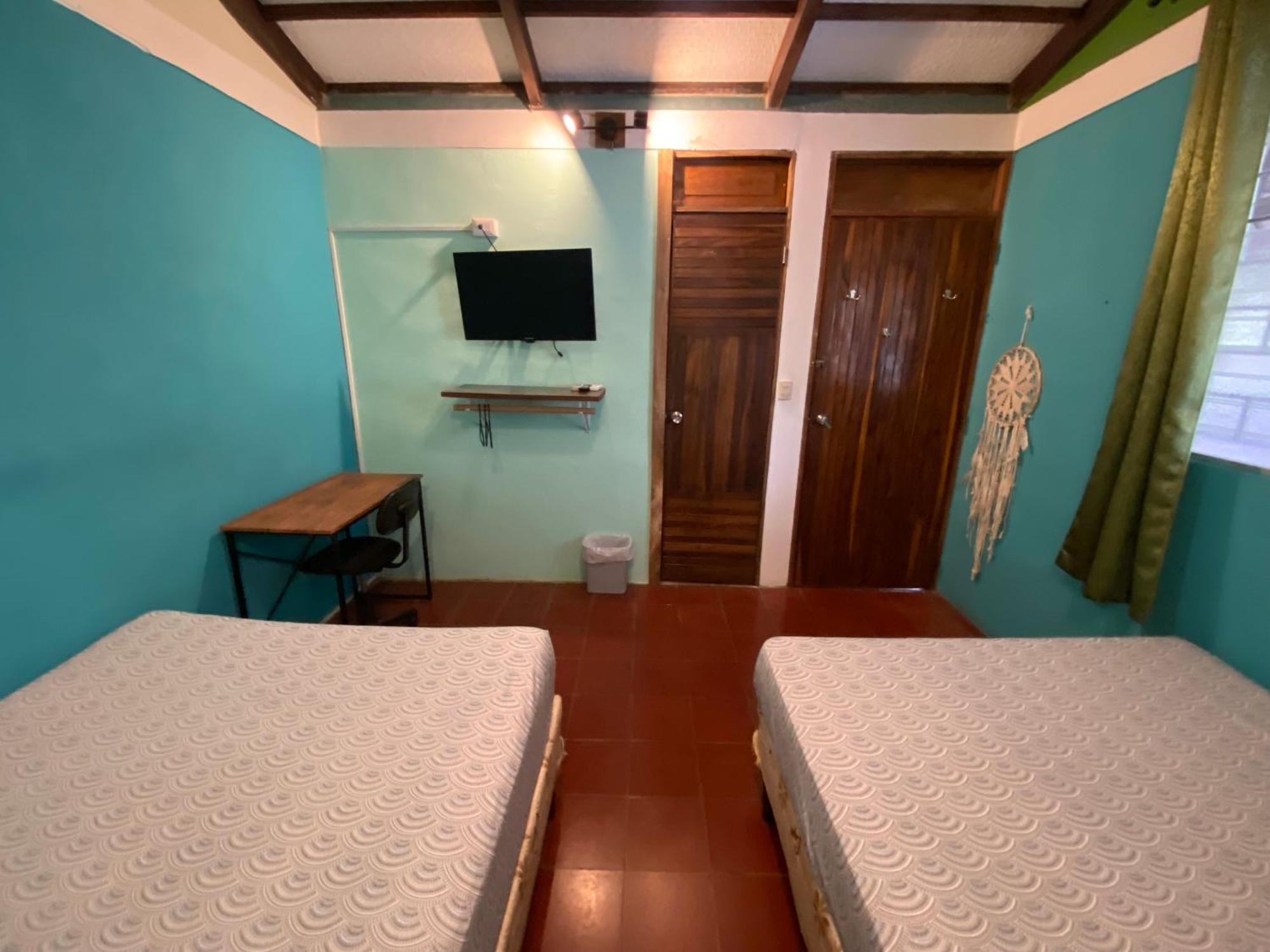 Lote 44 Guesthouse Ел Зонте Екстериор снимка
