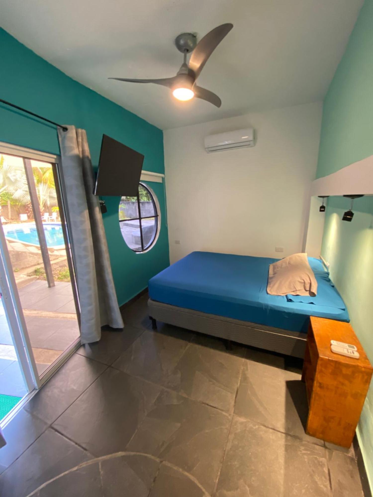 Lote 44 Guesthouse Ел Зонте Екстериор снимка